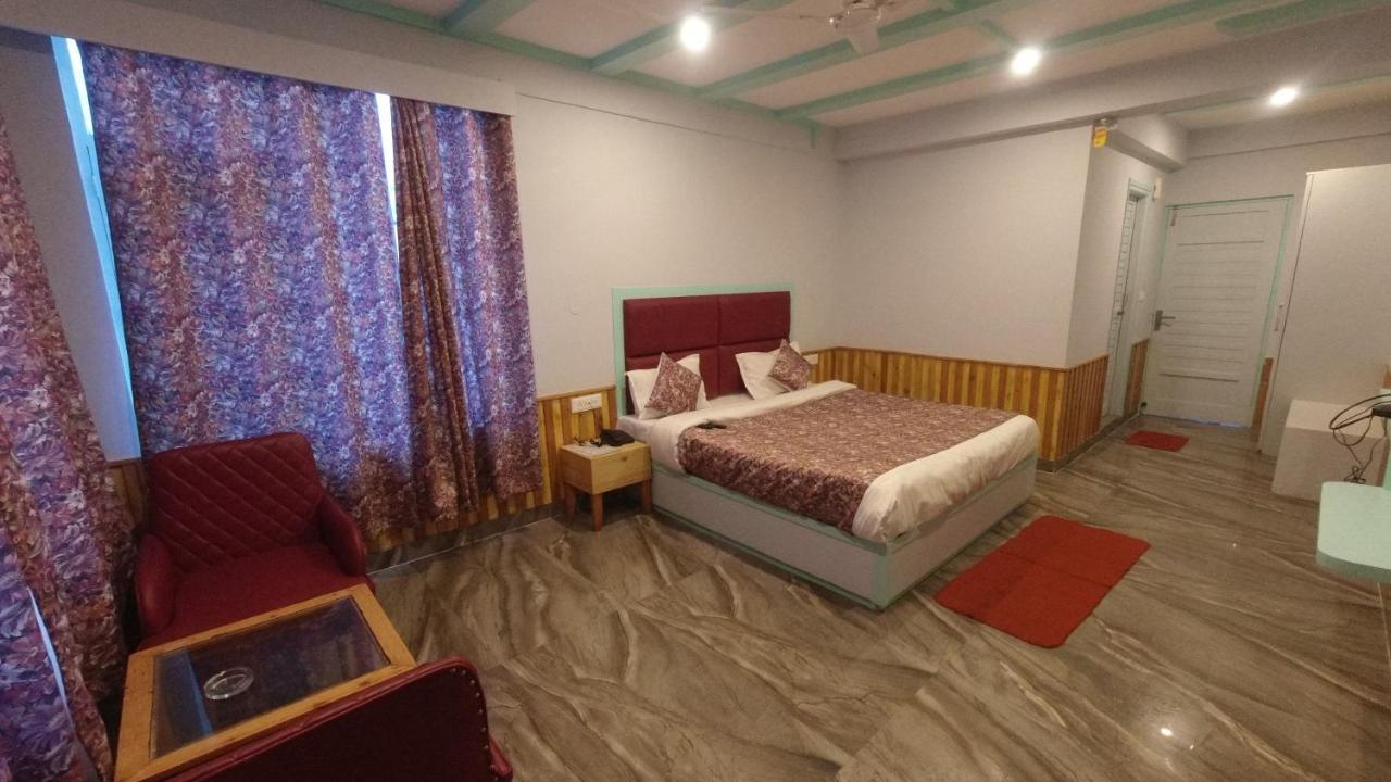 Resort Apple Flower By Manali Mall Road Bagian luar foto